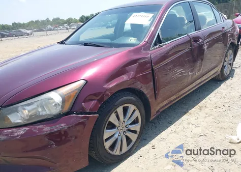 2012 Honda Accord 2.4 Ex-L from USA, damaged, VIN 1HGCP2F87CA038696